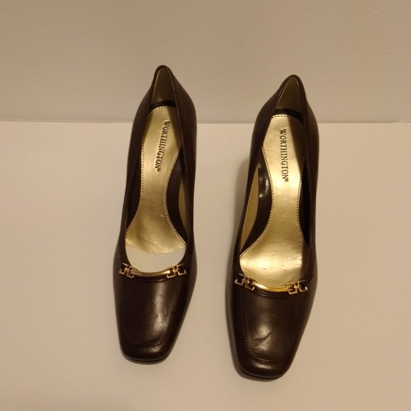 Brown Pumps - Picture 2 of 2